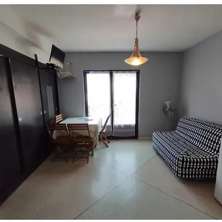 Appartement Grand T2 à L'aygarde Proche De La